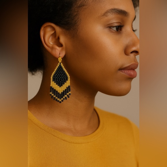 Chic Beaded Black and Yellow Earrings - Picture 1 of 3